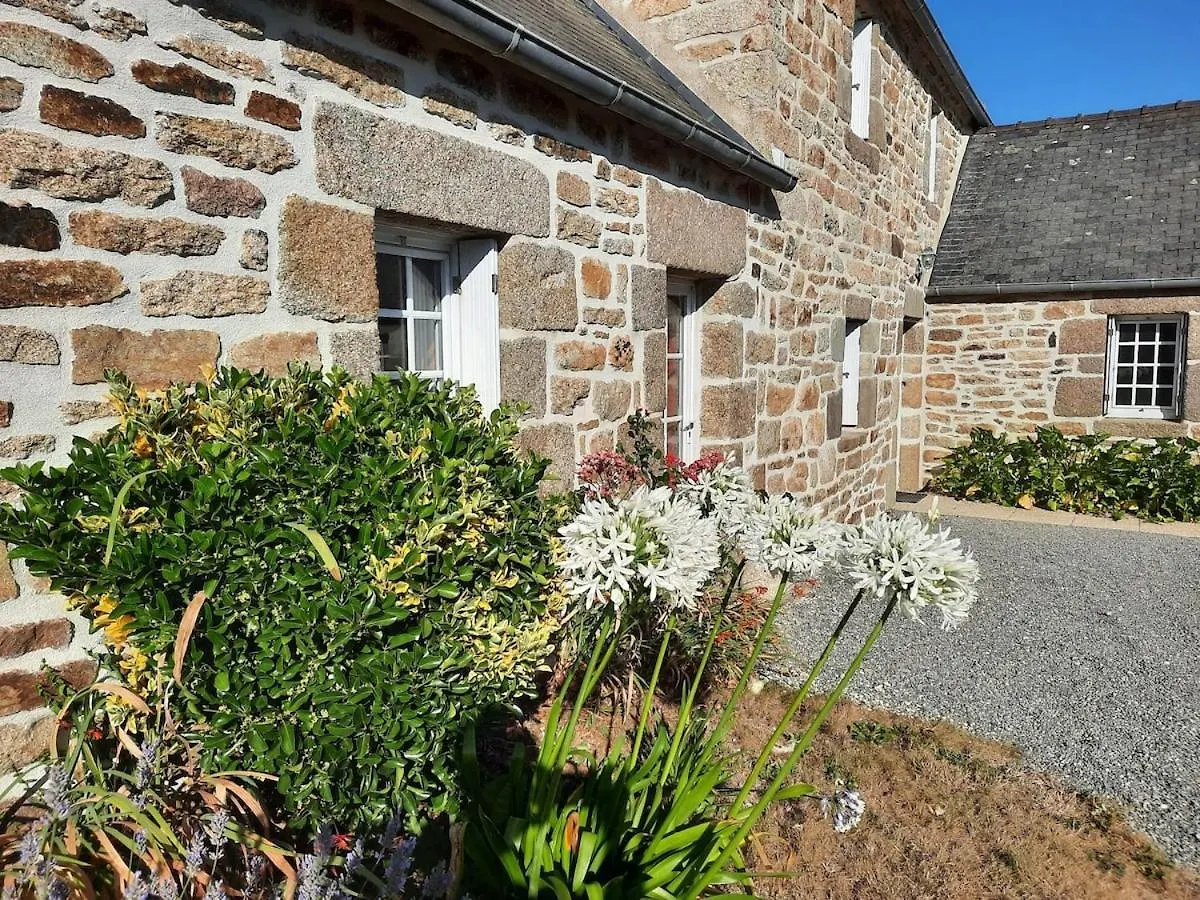 Maison De Vacances A 10 Minutes Des Plages De Porspoder Plourin  Plourin (Finistere)